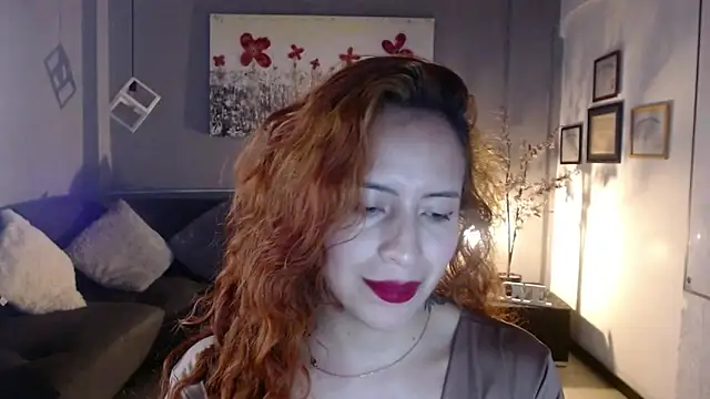 sahra taylor  online show from March 9, 2025, 5:17 pm