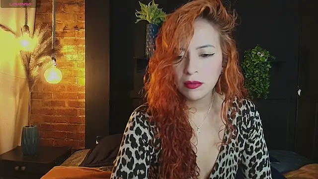 sahra taylor  online show from November 4, 2025, 2:38 pm