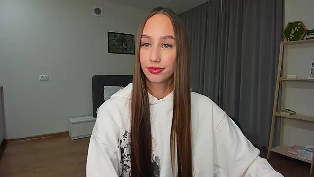 your emily  online show from December 3, 2024, 6:38 pm