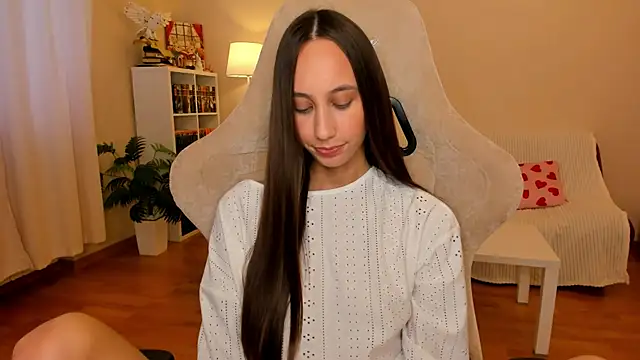 your emily  online show from September 12, 2025, 2:17 pm