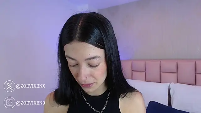 Zoe Vixen online show from January 13, 2025, 12:13 pm