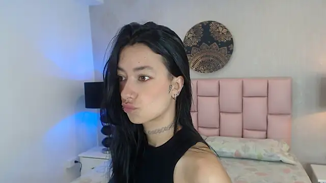 Zoe Vixen online show from February 1, 2025, 12:05 pm