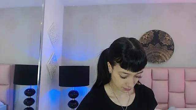 Zoe Vixen online show from March 12, 2025, 12:04 pm