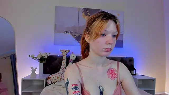 Snapshot of Linablueeyed chatting on May 30, 2026, 9:06 am Linablueeyed online show from May 30, 2026, 9:06 am