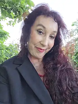 Snapshot of GypsyEsmeralda chatting on June 11, 2026, 3:26 am GypsyEsmeralda online show from June 11, 2026, 3:26 am