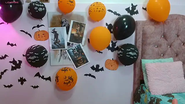 Snapshot of sila_bolum chatting on October 28, 2025, 3:58 pm sila bolum online show from October 28, 2025, 3:58 pm