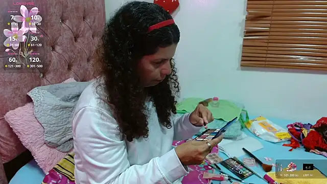 Snapshot of sila_bolum chatting on November 14, 2025, 6:39 pm sila bolum online show from November 14, 2025, 6:39 pm