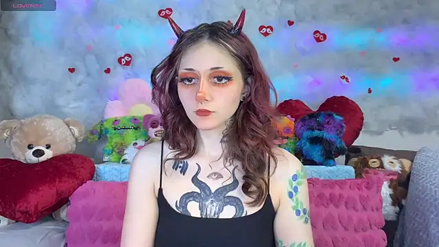 Snapshot of _Devill_Baby chatting on February 13, 2026, 6:59 pm Devill Baby online show from February 13, 2026, 6:59 pm