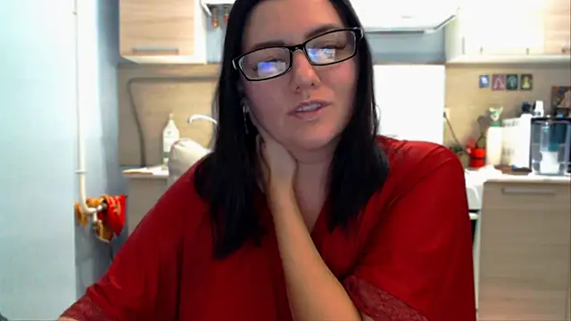 Sophy  soft online show from December 16, 2024, 7:10 pm