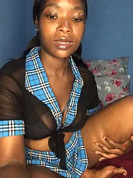 NunuBerry16 online show from January 13, 2025, 4:19 pm