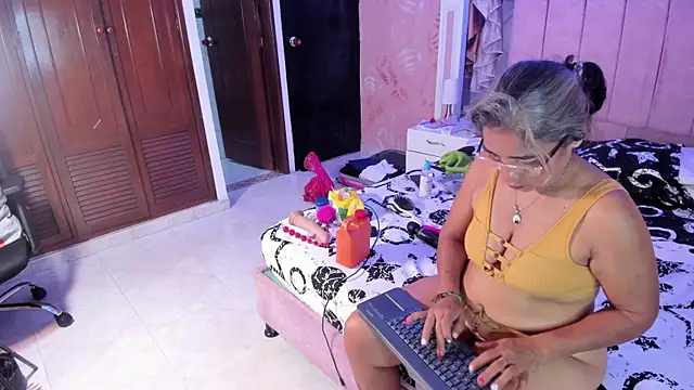 Snapshot of mature_bigass__ chatting on January 8, 2025, 10:26 am mature bigass online show from January 8, 2025, 10:26 am