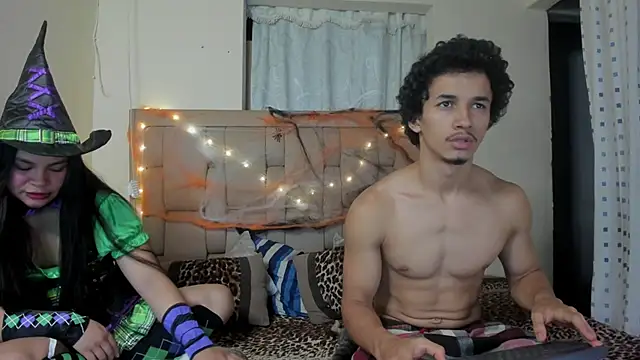 stepcouple XXX online show from October 22, 2025, 10:20 pm