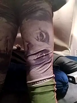 ottomusbrown online show from February 17, 2025, 4:04 pm