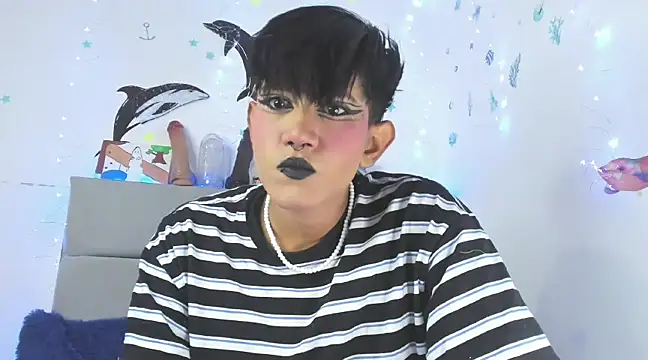 andrew uwu  online show from December 18, 2024, 12:43 am