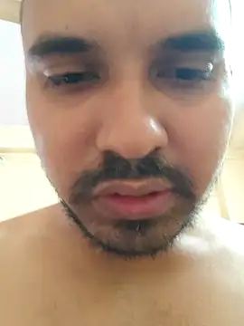 Snapshot of Hotrayyy chatting on December 27, 2024, 3:53 am Hotrayyy online show from December 27, 2024, 3:53 am