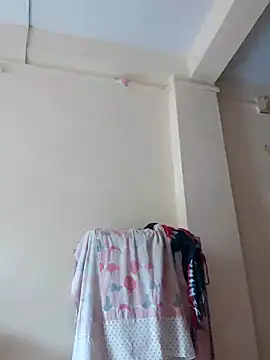 Snapshot of Hotrayyy chatting on December 29, 2024, 4:48 am Hotrayyy online show from December 29, 2024, 4:48 am