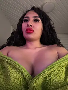 Snapshot of Anily_Lovely chatting on June 13, 2026, 12:41 am Anily Lovely online show from June 13, 2026, 12:41 am