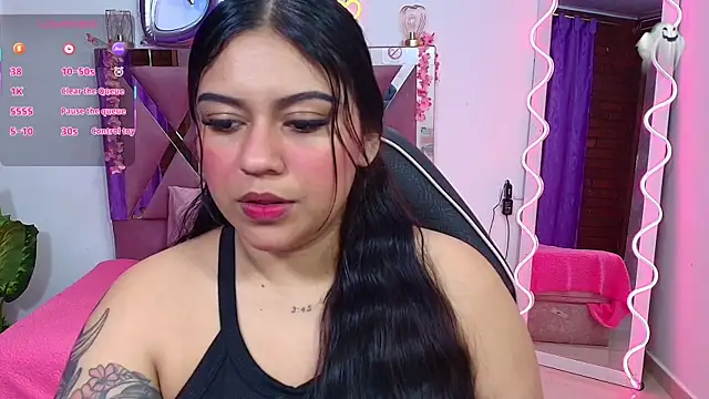 Snapshot of kendra_tay chatting on November 8, 2025, 3:29 am kendra tay online show from November 8, 2025, 3:29 am