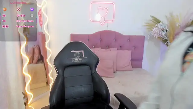 Snapshot of kendra_tay chatting on November 29, 2025, 3:09 am kendra tay online show from November 29, 2025, 3:09 am