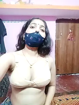 Snapshot of Cute-Simmi chatting on December 24, 2024, 5:34 pm Cute-Simmi online show from December 24, 2024, 5:34 pm