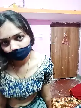 Snapshot of Cute-Simmi chatting on December 25, 2024, 10:50 am Cute-Simmi online show from December 25, 2024, 10:50 am