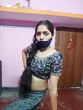 Snapshot of Cute-Simmi chatting on December 29, 2024, 5:01 pm Cute-Simmi online show from December 29, 2024, 5:01 pm