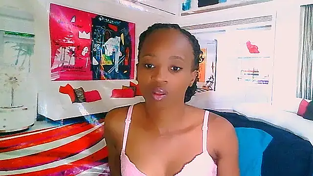 Snapshot of EbonyCreamy69 chatting on December 19, 2024, 9:29 am EbonyCreamy69 online show from December 19, 2024, 9:29 am