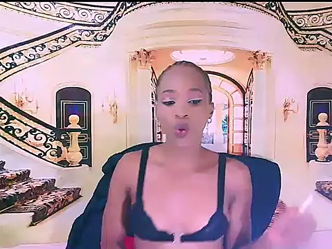 Snapshot of EbonyCreamy69 chatting on February 7, 2025, 7:06 pm EbonyCreamy69 online show from February 7, 2025, 7:06 pm