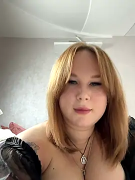 Emmy Greis online show from November 4, 2025, 6:51 pm