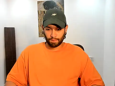 Snapshot of Dirtyboyhot chatting on February 19, 2026, 12:34 pm Dirtyboyhot online show from February 19, 2026, 12:34 pm