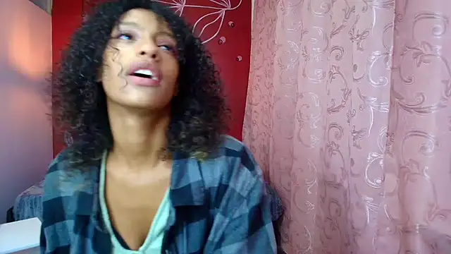 Zia Green online show from February 27, 2025, 12:34 pm