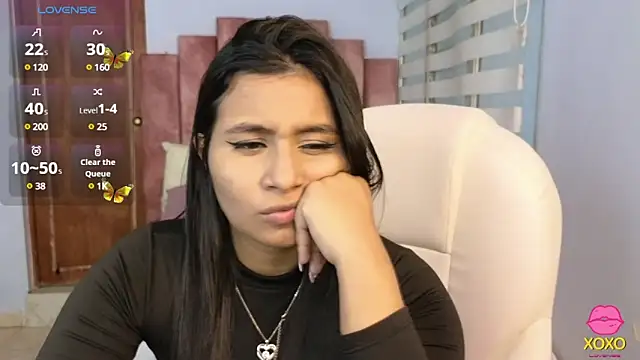 Snapshot of lou_rosse_ chatting on January 7, 2025, 8:52 pm lou rosse online show from January 7, 2025, 8:52 pm