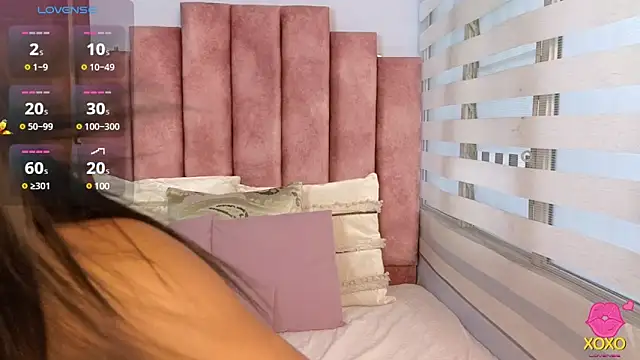 Snapshot of lou_rosse_ chatting on January 11, 2025, 8:54 pm lou rosse online show from January 11, 2025, 8:54 pm