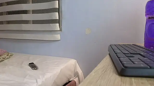 Snapshot of lou_rosse_ chatting on March 2, 2025, 2:41 am lou rosse online show from March 2, 2025, 2:41 am