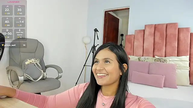 Snapshot of lou_rosse_ chatting on October 18, 2025, 7:58 pm lou rosse online show from October 18, 2025, 7:58 pm