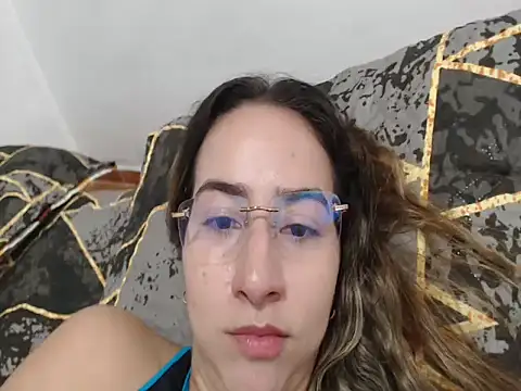Snapshot of odette_brigh chatting on October 2, 2025, 2:57 pm odette brigh online show from October 2, 2025, 2:57 pm
