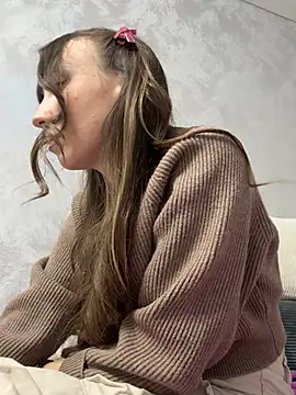 viviandaimond1 online show from February 27, 2026, 3:34 pm