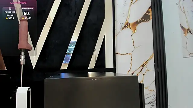 Snapshot of KarinaSimonz chatting on December 21, 2025, 8:05 pm KarinaSimonz online show from December 21, 2025, 8:05 pm