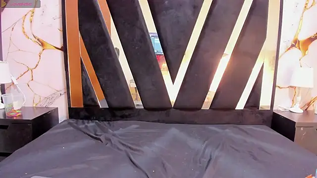 Snapshot of KarinaSimonz chatting on January 11, 2026, 7:41 pm KarinaSimonz online show from January 11, 2026, 7:41 pm