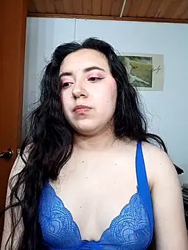 Emi chik online show from November 27, 2025, 9:55 am