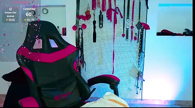 Snapshot of Megaan_Greey chatting on December 27, 2024, 8:50 pm Megaan Greey online show from December 27, 2024, 8:50 pm