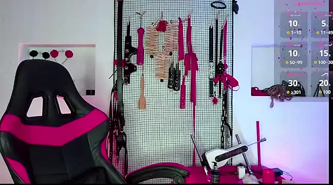 Snapshot of Megaan_Greey chatting on February 9, 2025, 10:43 pm Megaan Greey online show from February 9, 2025, 10:43 pm