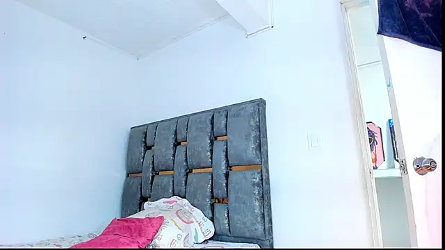 Sofia HornyTs online show from February 14, 2026, 3:03 am