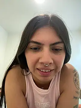 Snapshot of Argentiiniita chatting on January 8, 2025, 9:44 pm Argentiiniita online show from January 8, 2025, 9:44 pm