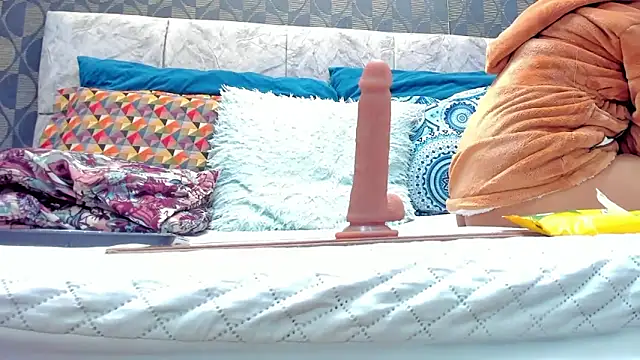 Sophie Smith69 online show from March 12, 2025, 4:46 pm