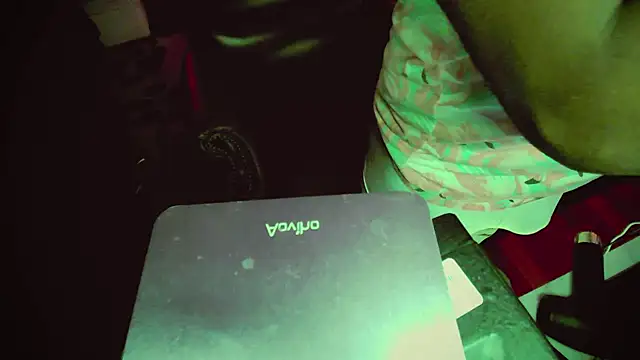 Snapshot of Pressure69mee chatting on February 4, 2025, 8:49 pm Pressure69mee online show from February 4, 2025, 8:49 pm