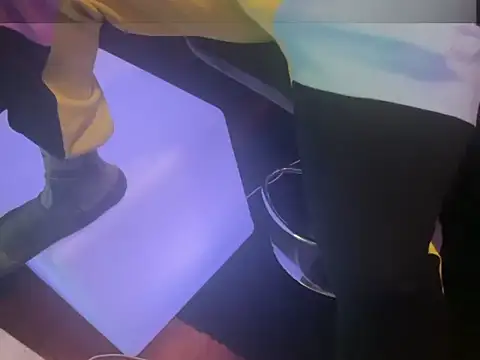 Snapshot of Pressure69mee chatting on February 14, 2025, 1:08 pm Pressure69mee online show from February 14, 2025, 1:08 pm