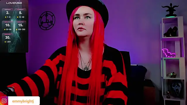 Snapshot of Emmybrightj_ chatting on January 11, 2025, 12:01 am Emmybrightj online show from January 11, 2025, 12:01 am