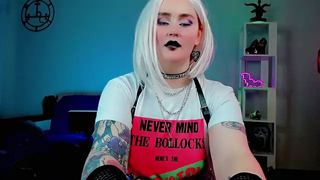 Snapshot of Emmybrightj_ chatting on January 12, 2025, 8:14 am Emmybrightj online show from January 12, 2025, 8:14 am