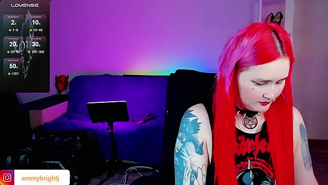 Snapshot of Emmybrightj_ chatting on January 17, 2025, 3:01 am Emmybrightj online show from January 17, 2025, 3:01 am